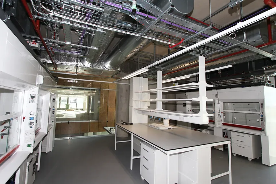 Imperial College London – kampus White City 4